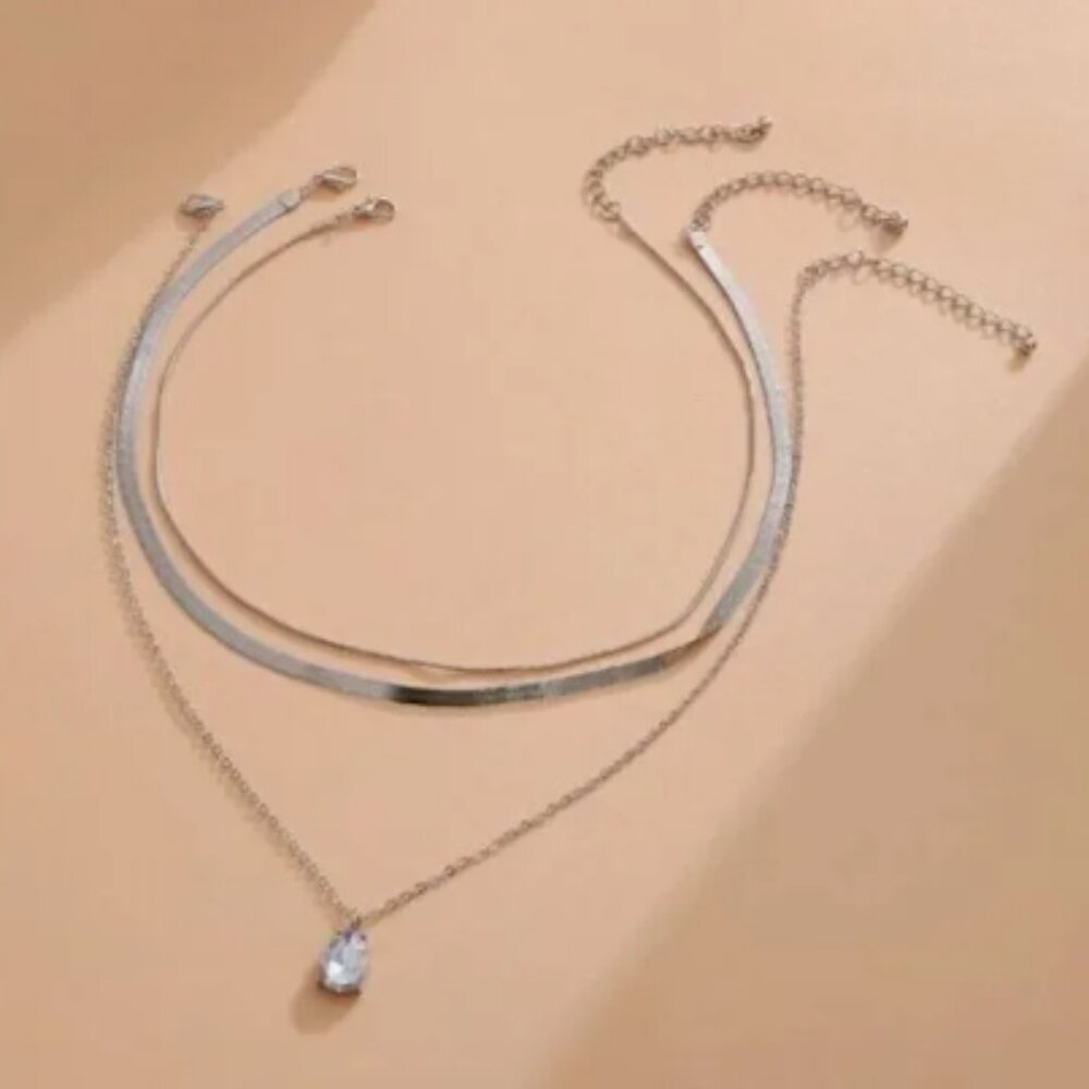 NWT, Silver Layered Chain Necklace Set